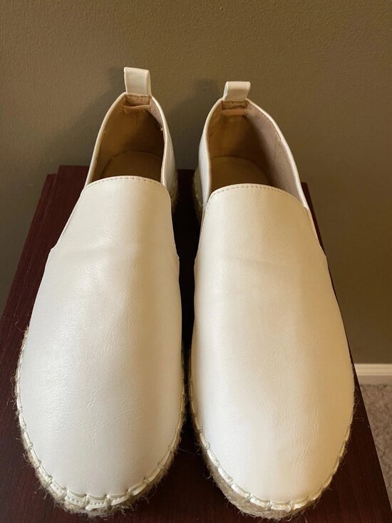 Shoes - Charlotte Russe Espadrille Slip On Flats/ Shoes Rocky White Faux Leather Size 8
